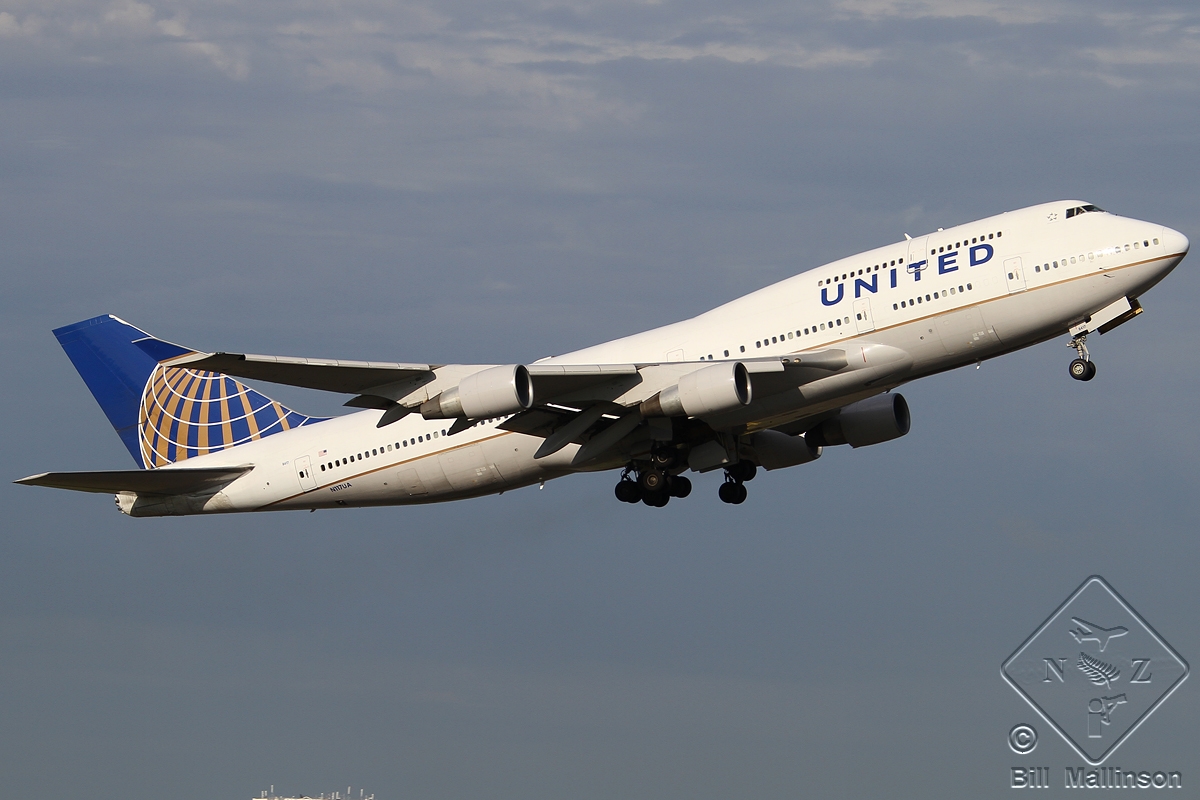 N117UA (28810) 1999 Boeing 747-422