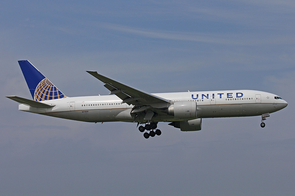N77019 (35547) 2007 Boeing 777-224(ER)