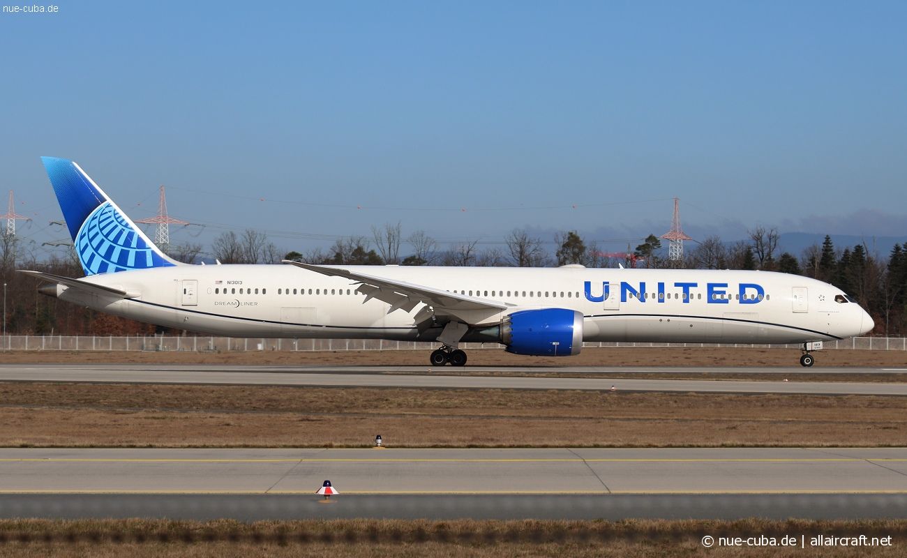 N13013 (40931) 2020 Boeing 787-10 Dreamliner