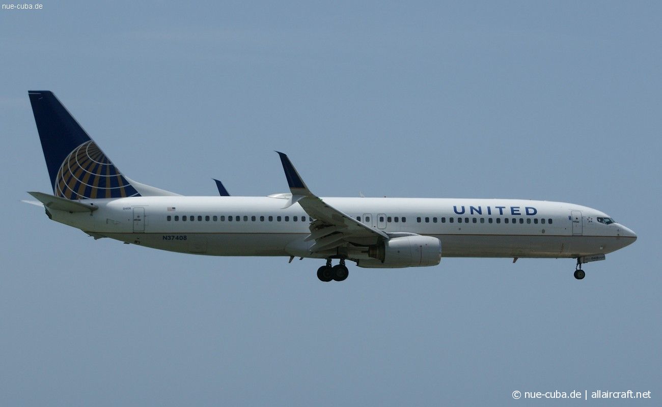 N37408 (30125) 2001 Boeing 737-924(WL)