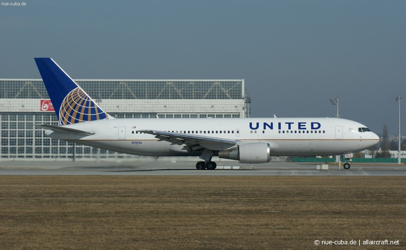 N76156 (30435) 2001 Boeing 767-224(ER)