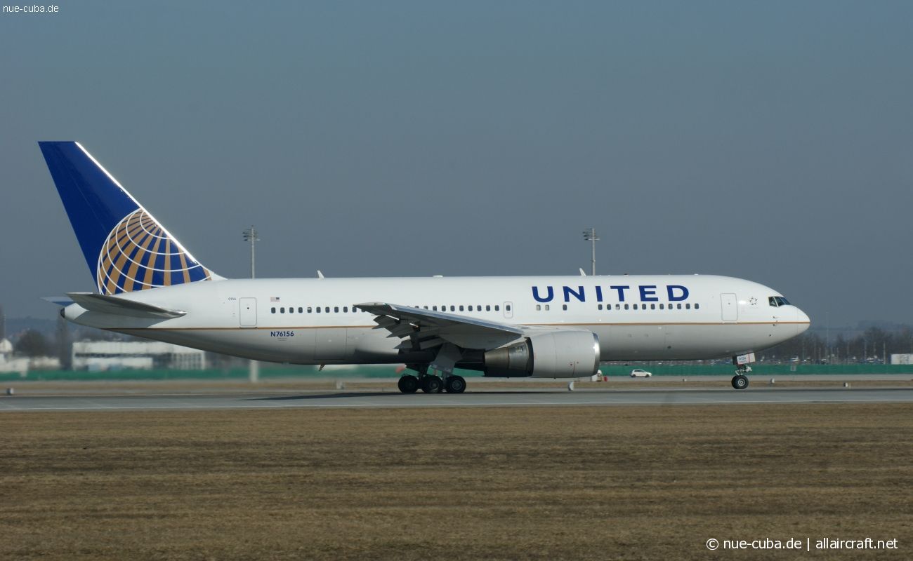 N76156 (30435) 2001 Boeing 767-224(ER)