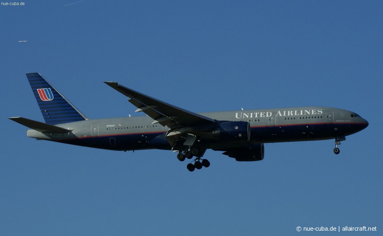 N782UA (26948) 1997 Boeing 777-222(ER)
