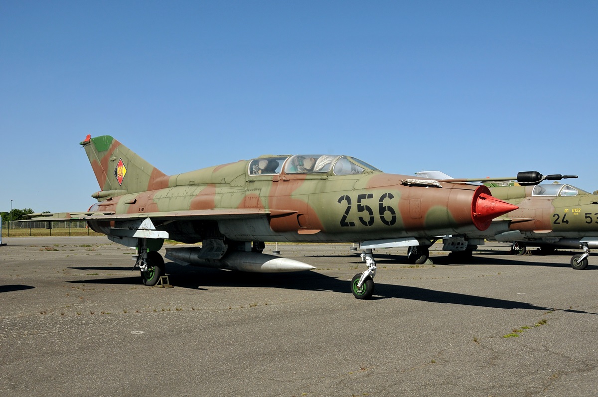 256, (cn 02695156), Mikoyan-Gurevich MiG-21UM