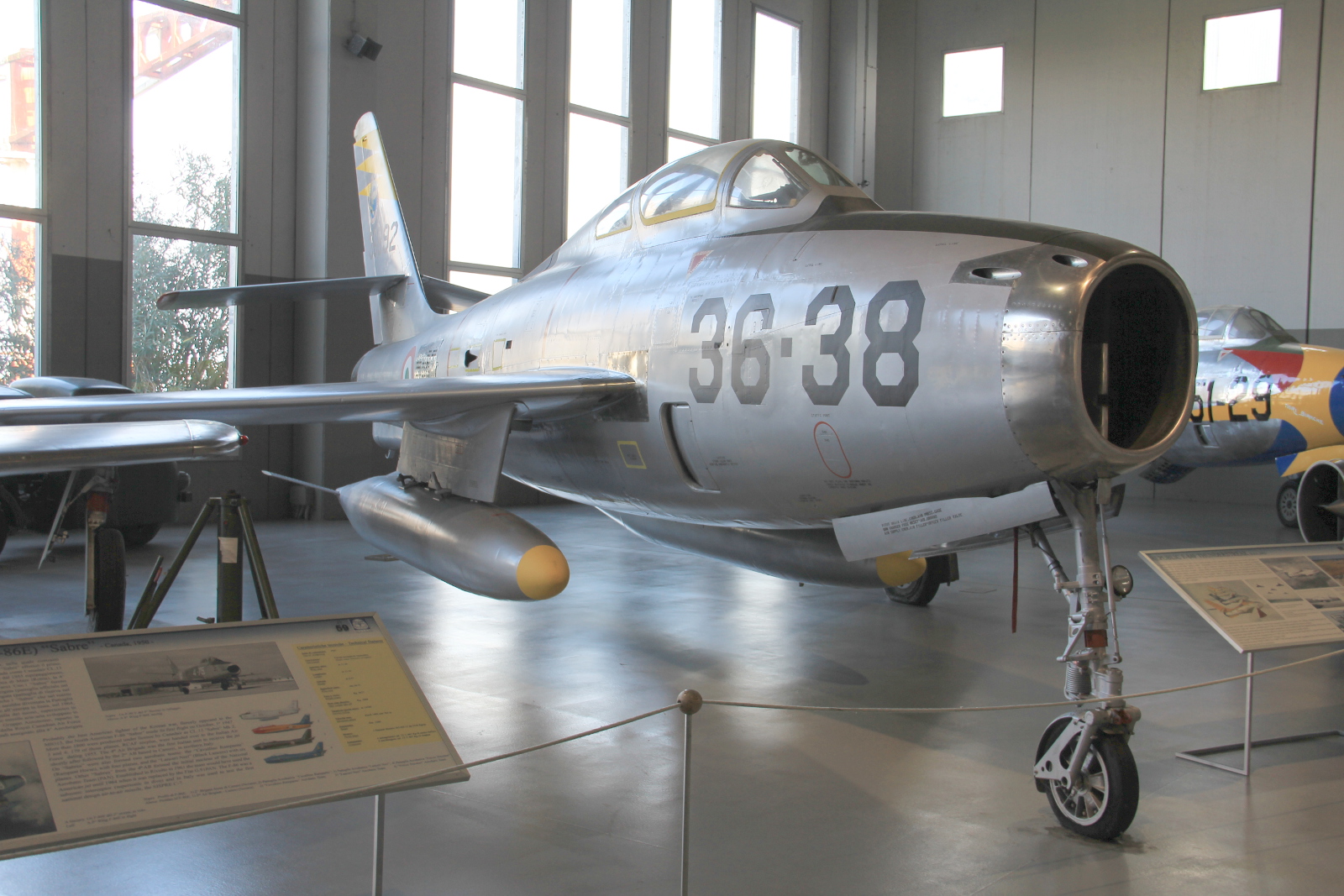 MM53-6892 / 36-38 Republic F-84F Thunderstreak