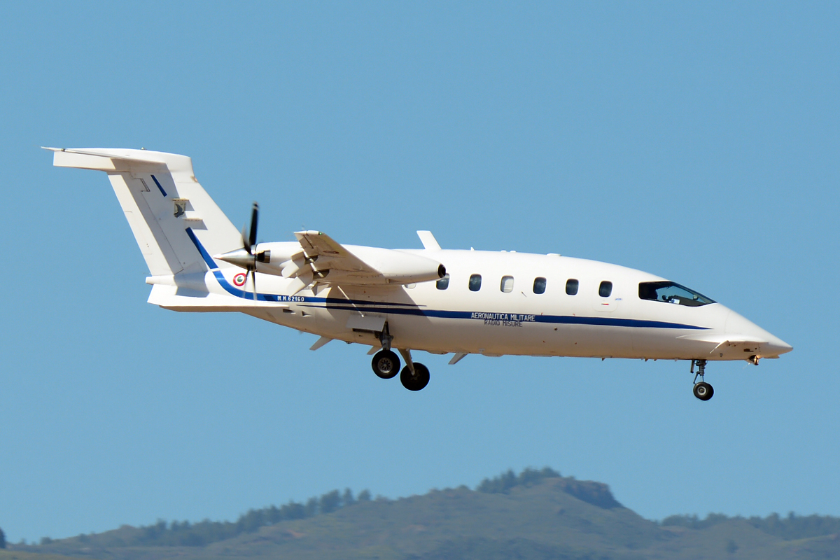 MM62160, (cn 1025), Piaggio P-180AM Avanti