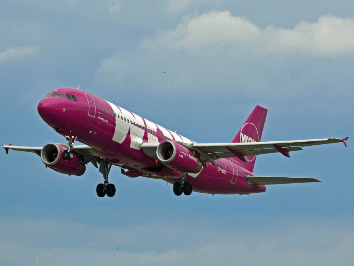 TF-BRO (4305) 2010 Airbus A320-232