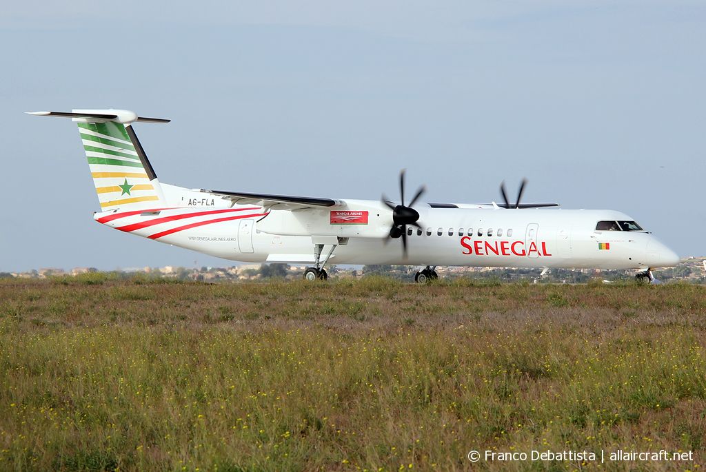 A6-FLA (4454) 2013 Bombardier Dash 8-Q402