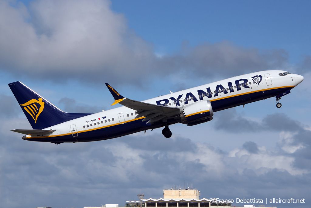9H-VUT (65882) 2021 Boeing 737-8200 MAX