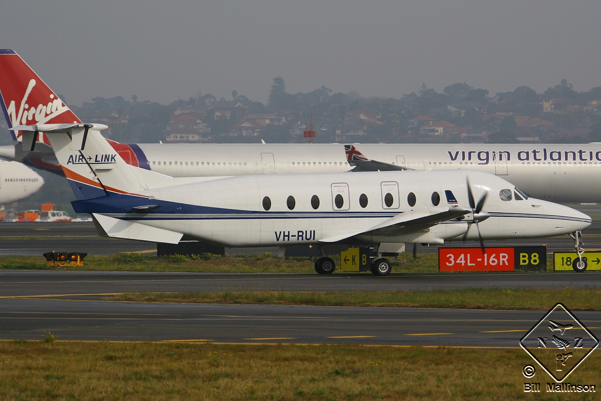VH-RUI, (cn UE-395), Beechcraft 1900D