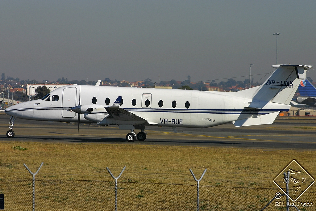VH-RUE (cn UE-53) Beechcraft 1900D