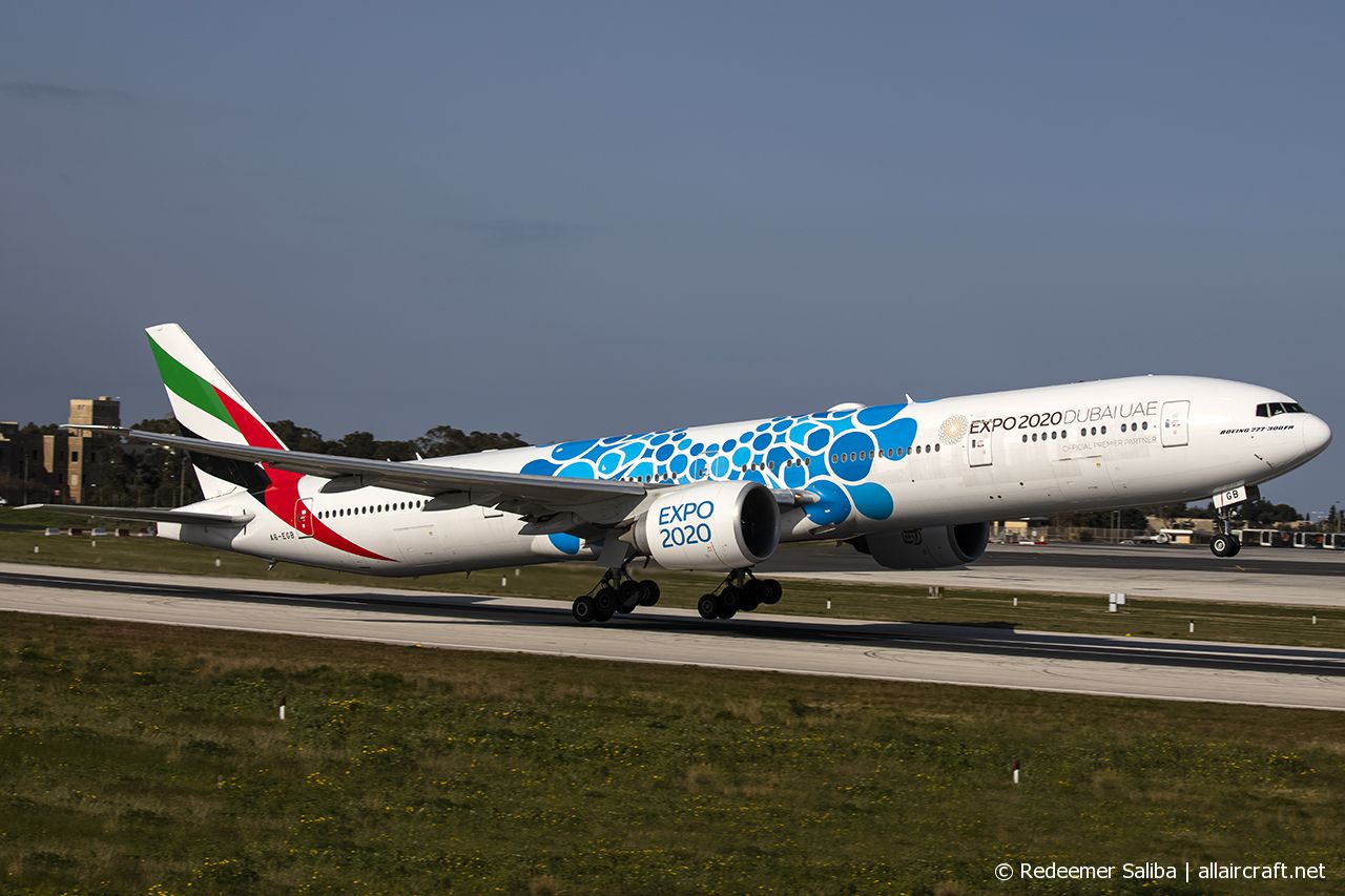 A6-EGB (38985) 2011 Boeing 777-31H(ER)