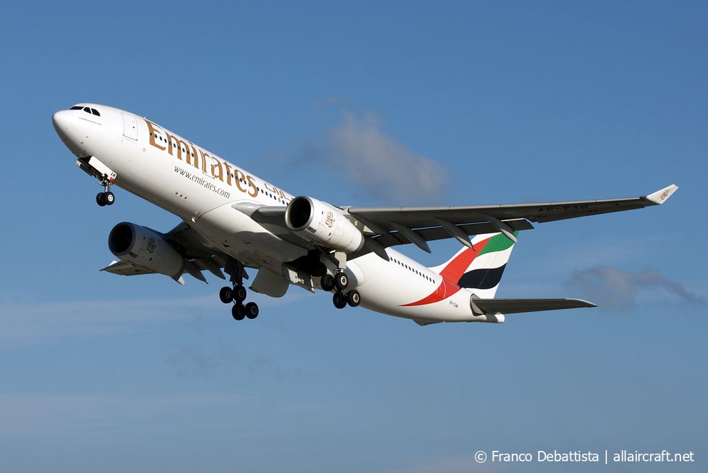 A6-EAM (491) 2002 Airbus A330-243