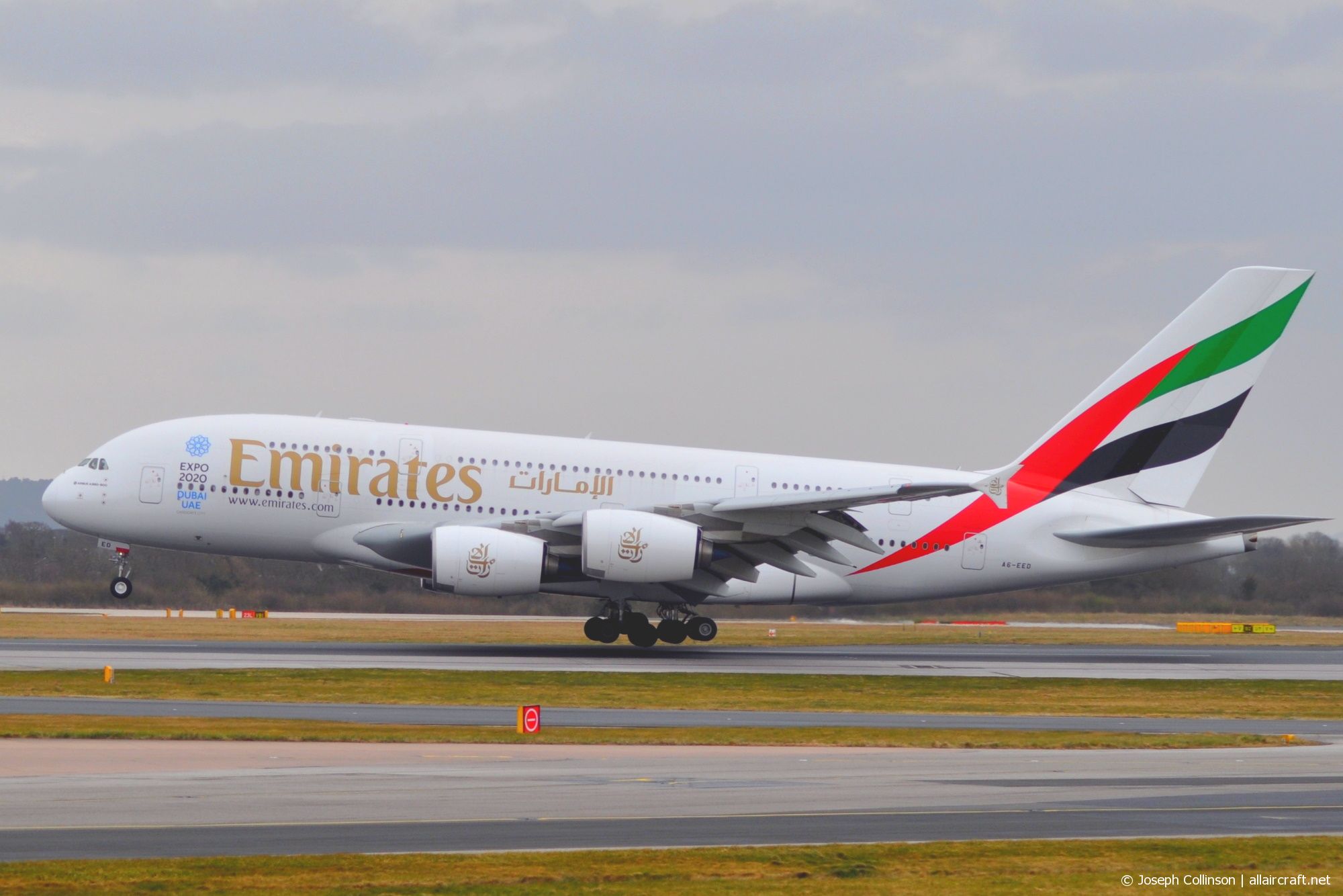 A6-EED (111) 2012 Airbus A380-861