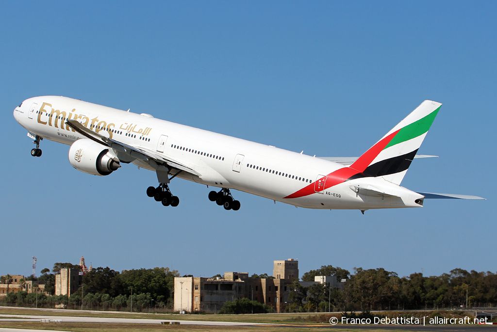 A6-EGQ (41076) 2012 Boeing 777-31H(ER)