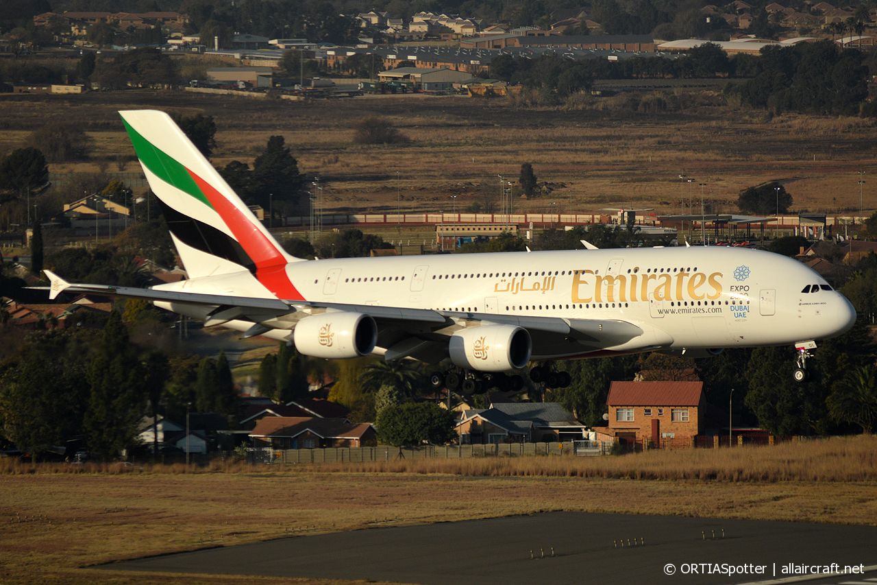 A6-EOI (178) 2014 Airbus A380-861