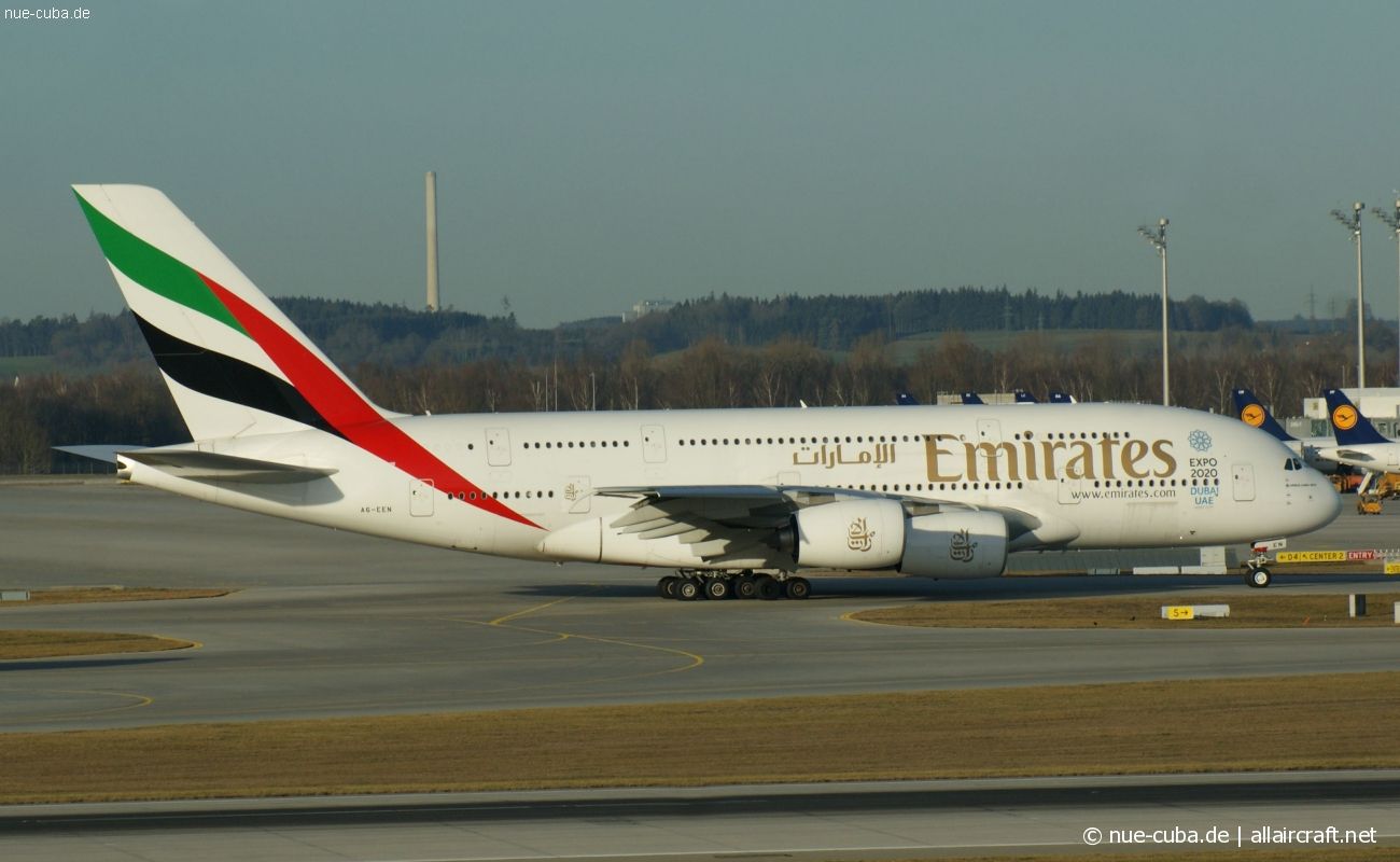 A6-EEN (135) 2013 Airbus A380-861
