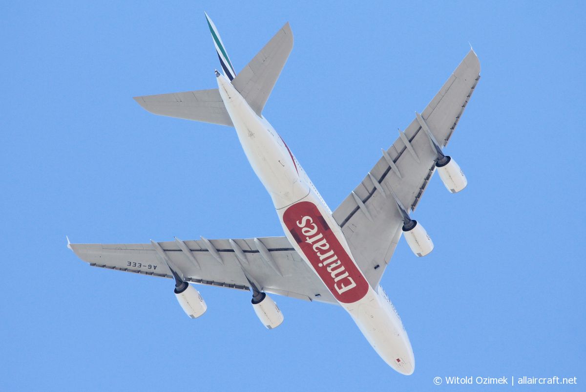 A6-EEE (112) 2012 Airbus A380-861