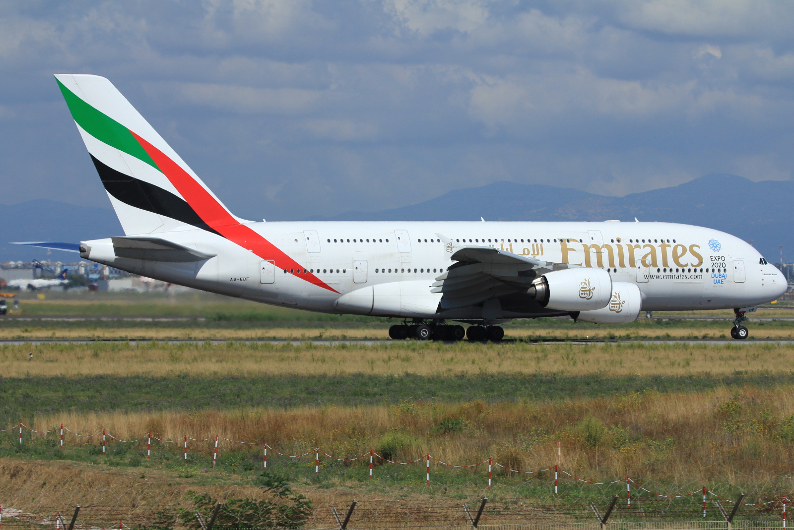 A6-EDF (007) 2006 Airbus A380-861