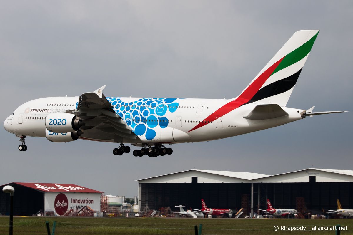 A6-EOS (203) 2015 Airbus A380-861