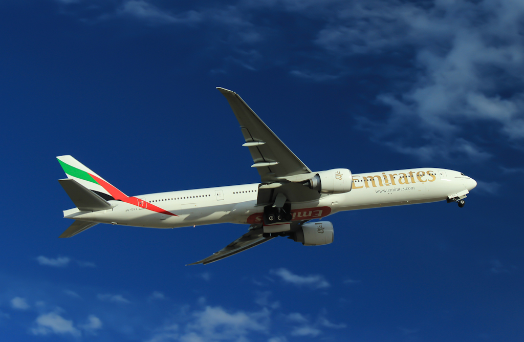 A6-EGV (38990) 2012 Boeing 777-31H(ER)