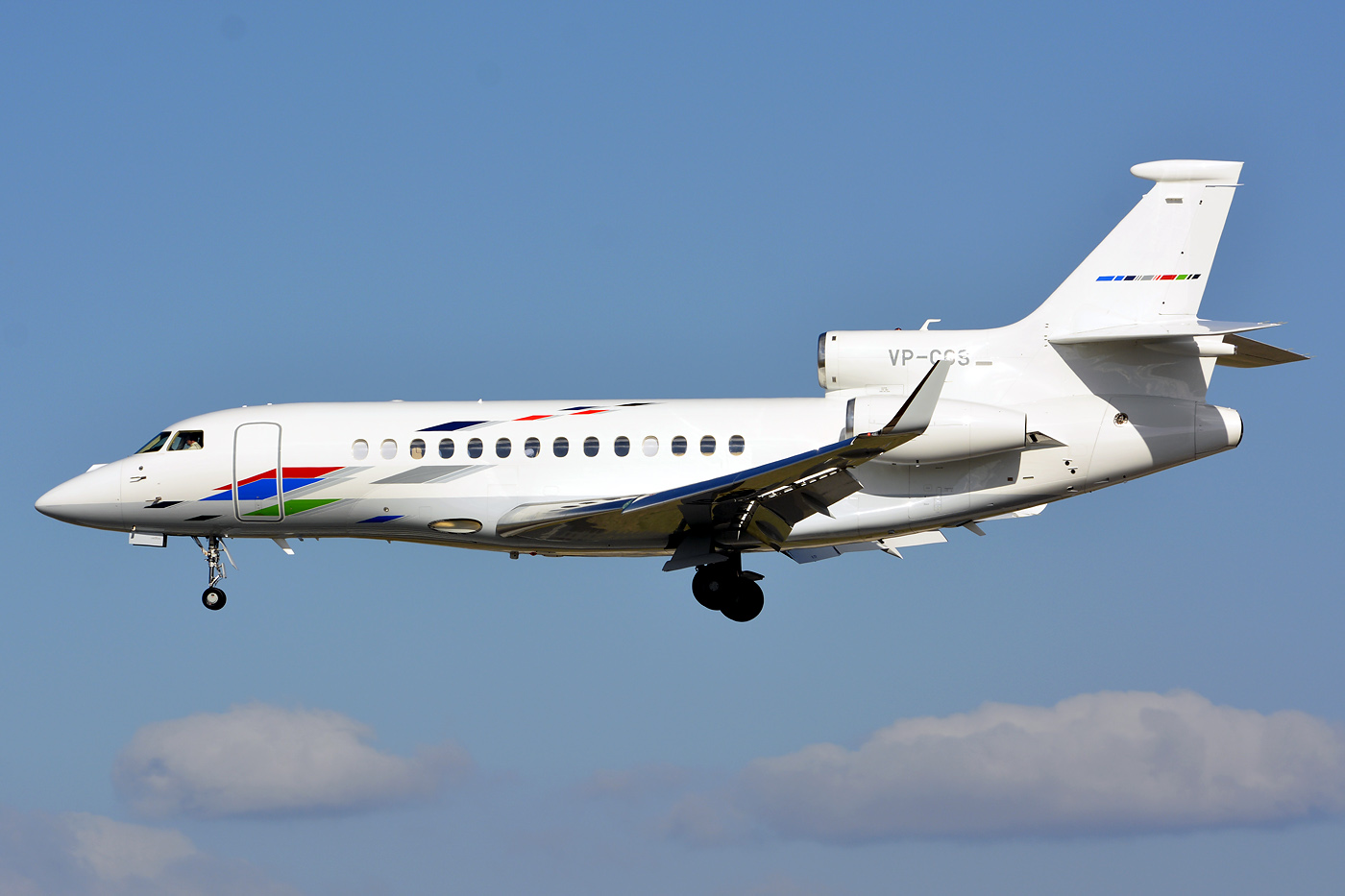 VP-CGS (210) 2013 Dassault Falcon 7X