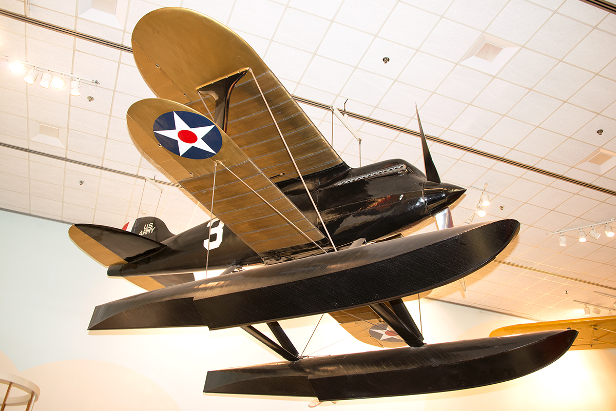 A6979 · Curtiss R3C-2 · -