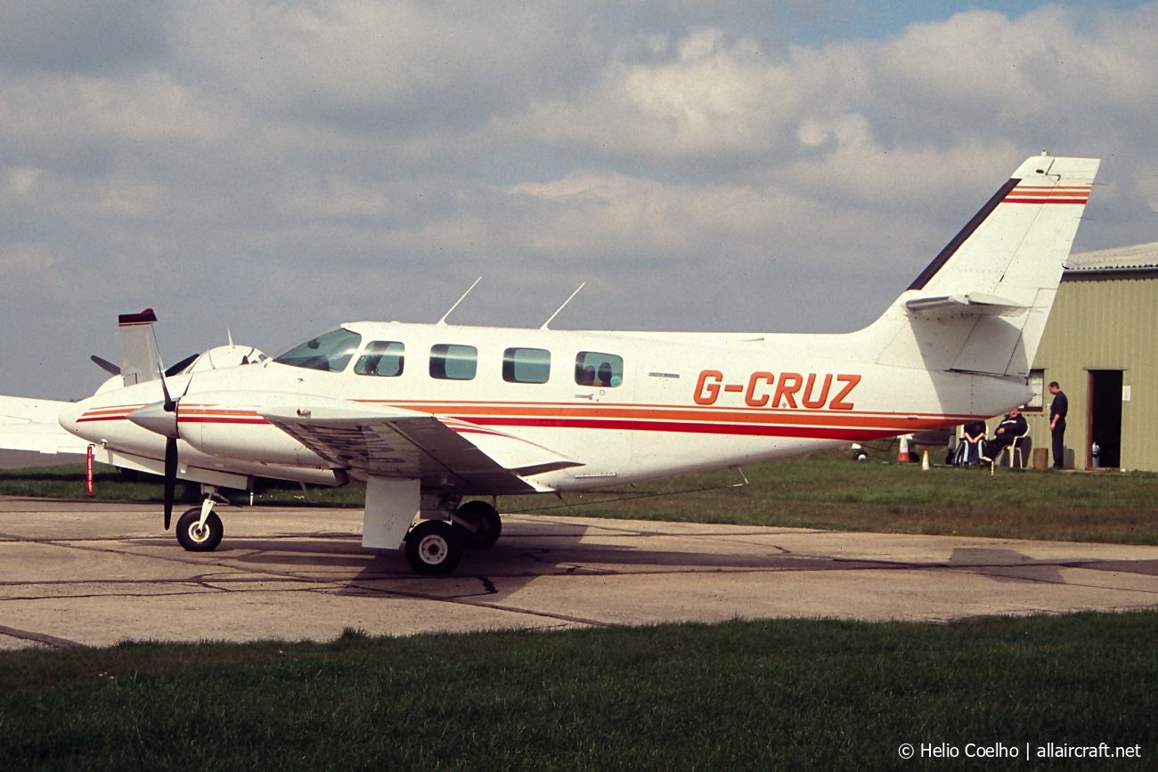 G-CRUZ (T303-00004) 1982 Cessna T303 Crusader
