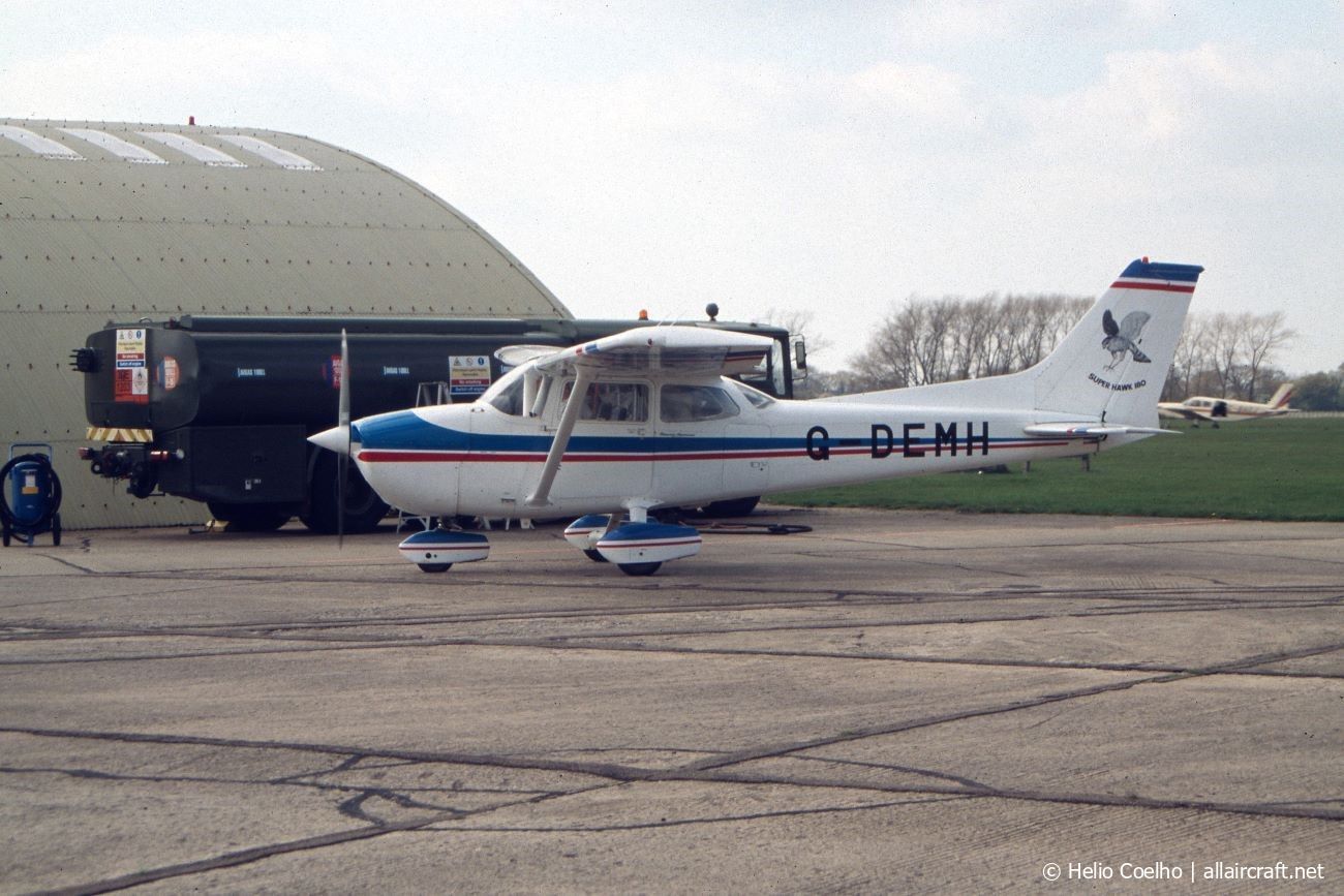 G-DEMH (1137) Reims F172M Skyhawk