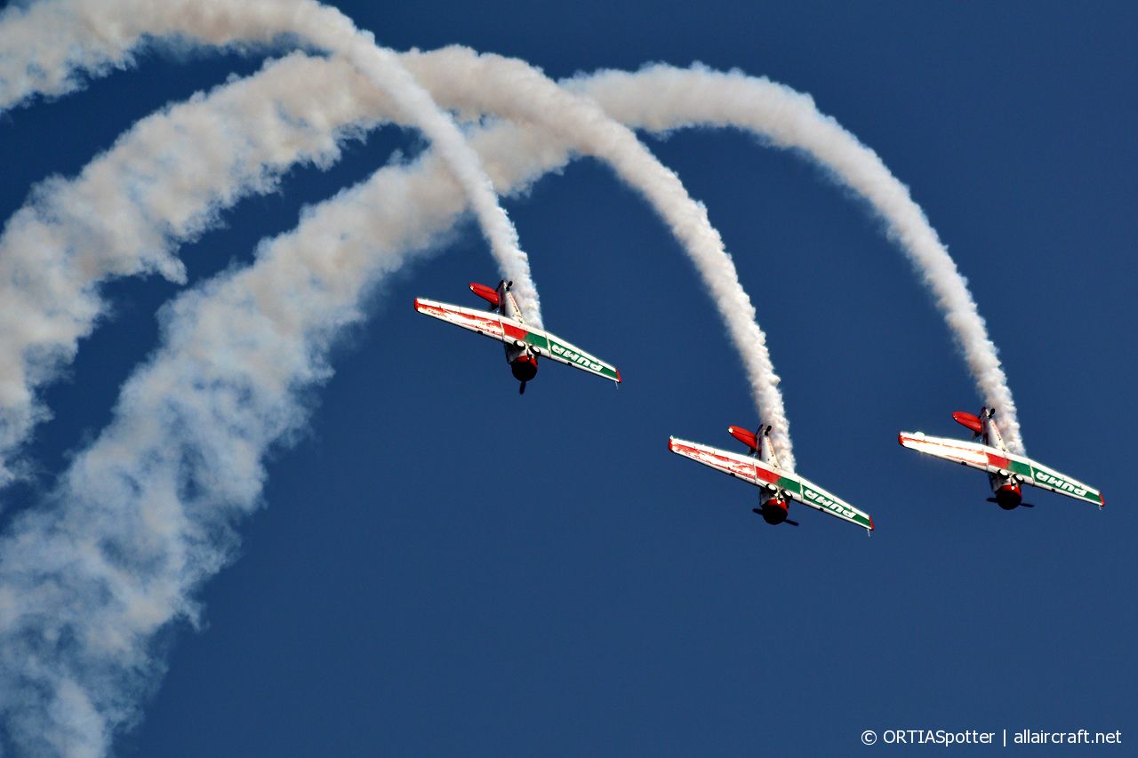 ZU-BEU (88-10015) North American T-6 Harvard