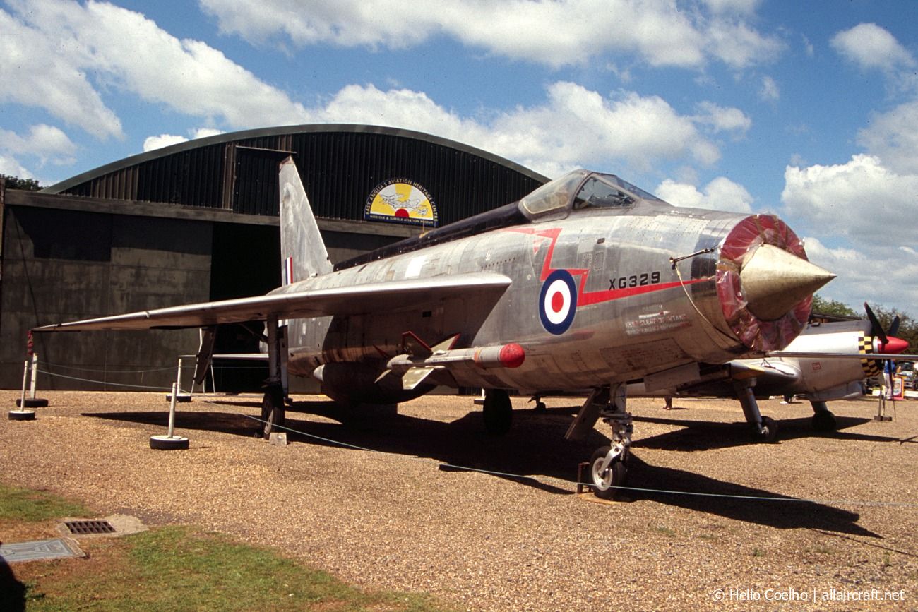 XG329 (95017) 1959 English Electric Lightning F.1