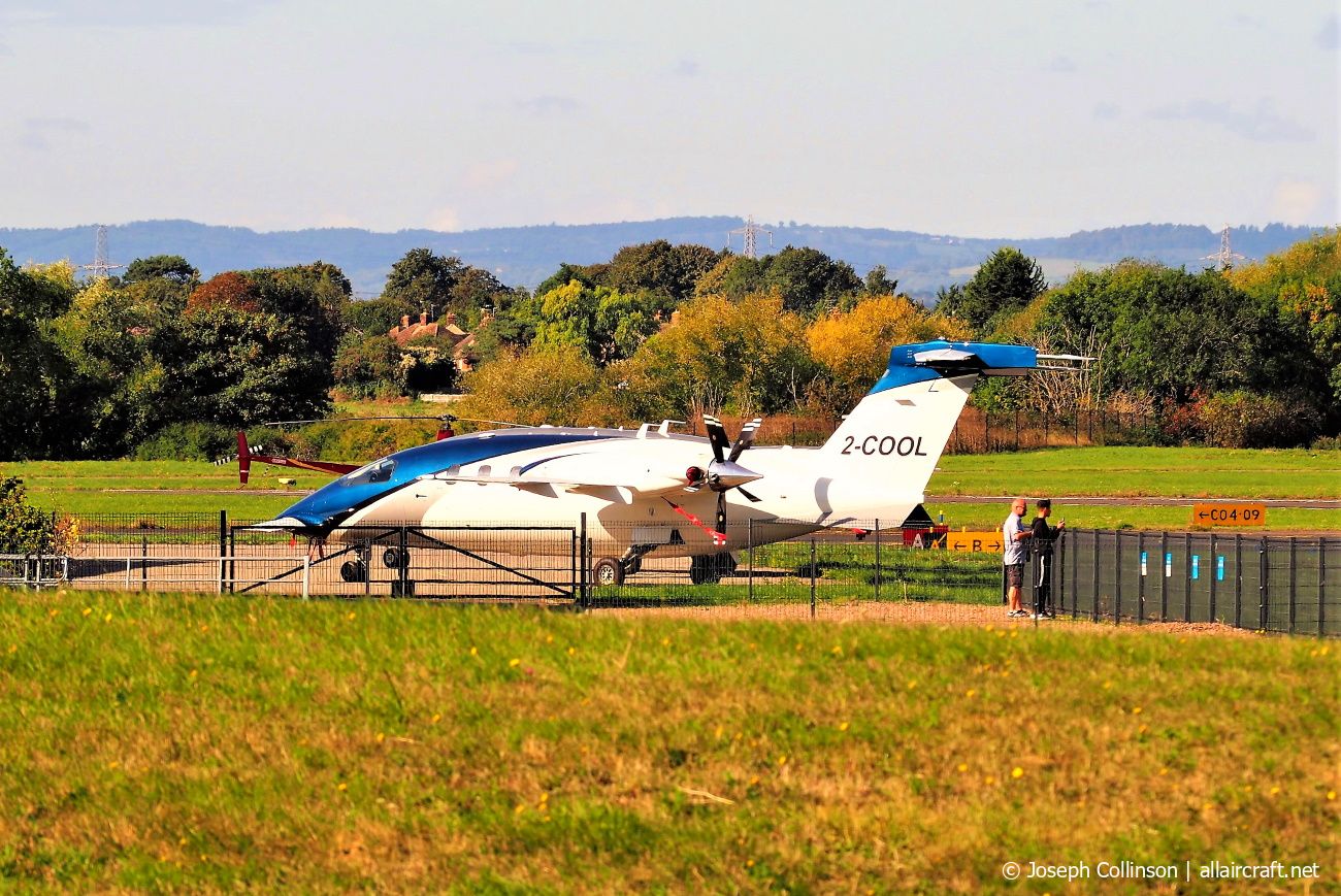 2-COOL (1149) 2007 Piaggio P-180 Avanti II