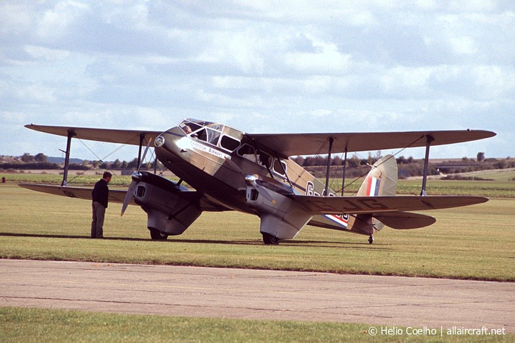 G-AGJG (6517) 1941 DeHavilland DH-89A Dragon Rapide