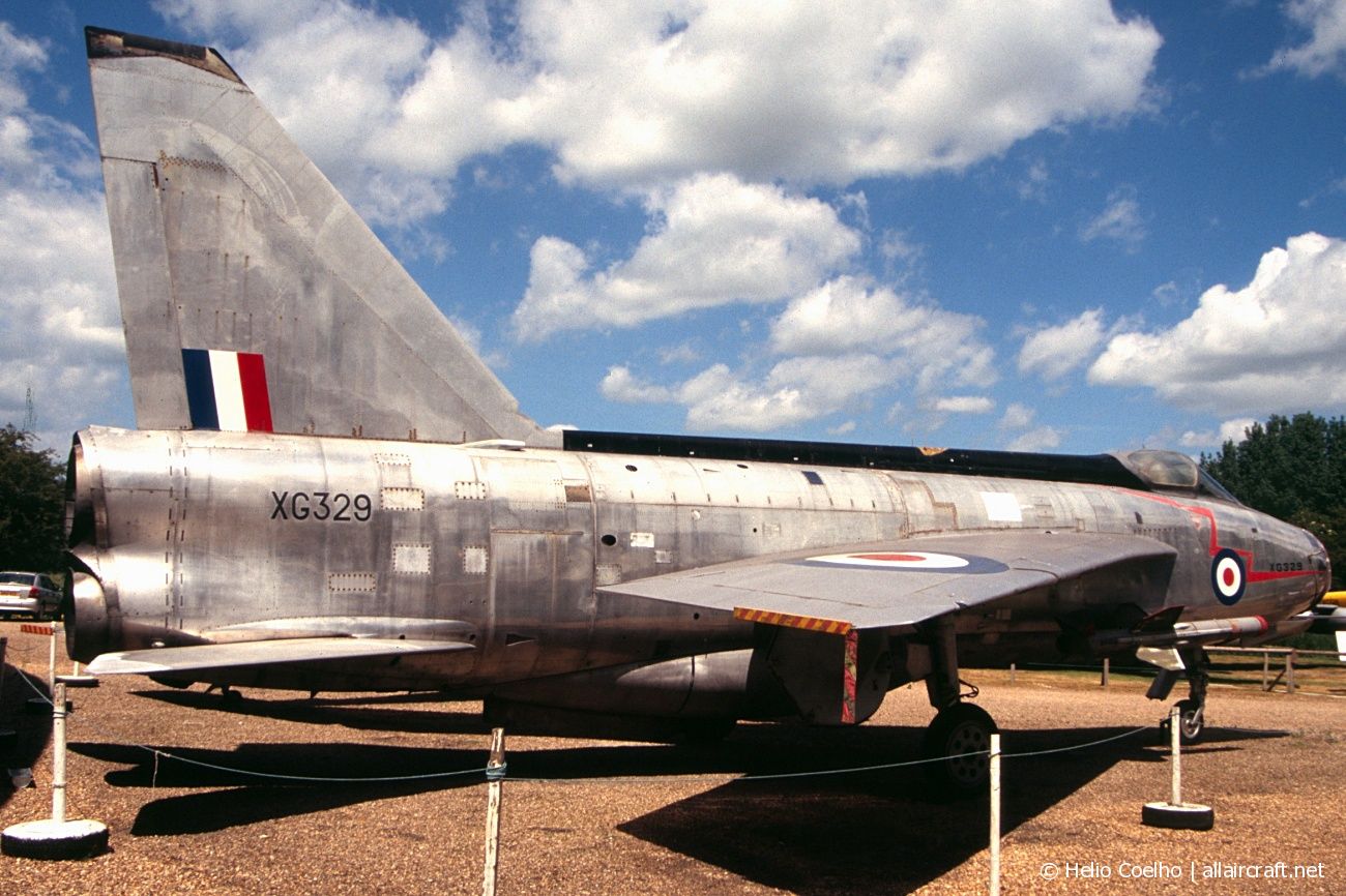 XG329 (95017) 1959 English Electric Lightning F.1