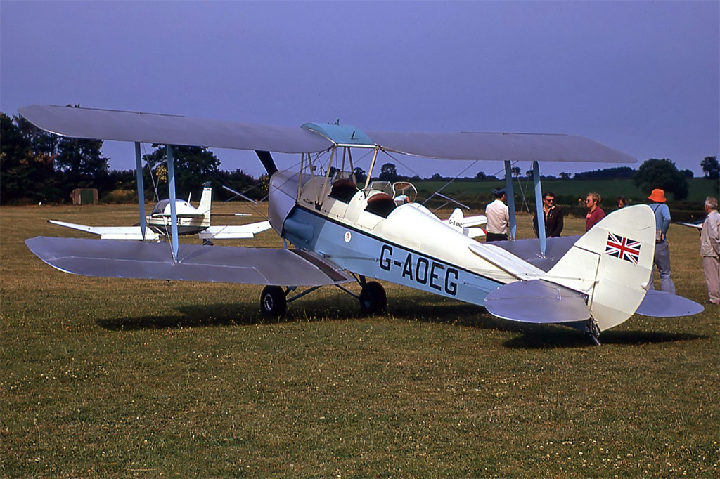 G-AOEG, (cn 83547), De Havilland DH-82A Tiger Moth II