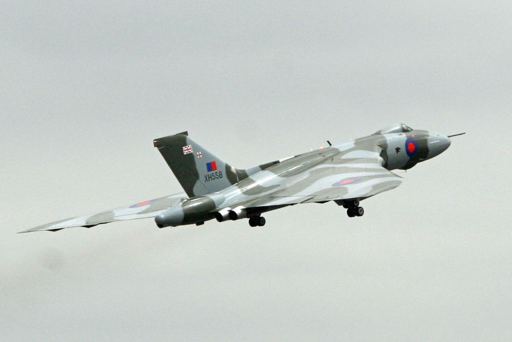 G-VLCN / XH558 1960 Avro 698 Vulcan B2