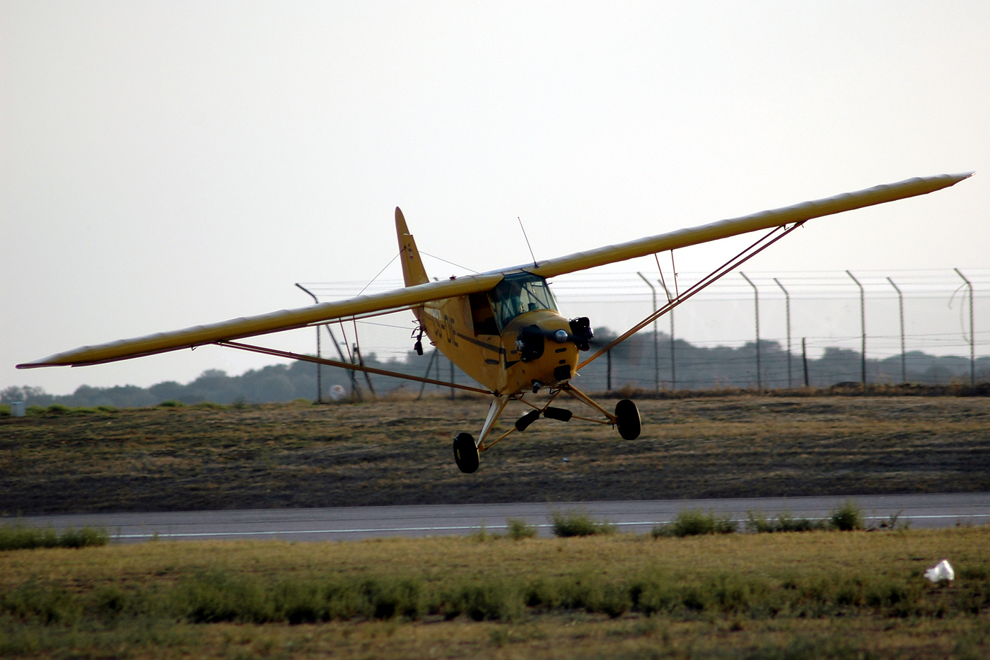 CS-DIE (13950) 1945 Piper J-3C-90 Cub