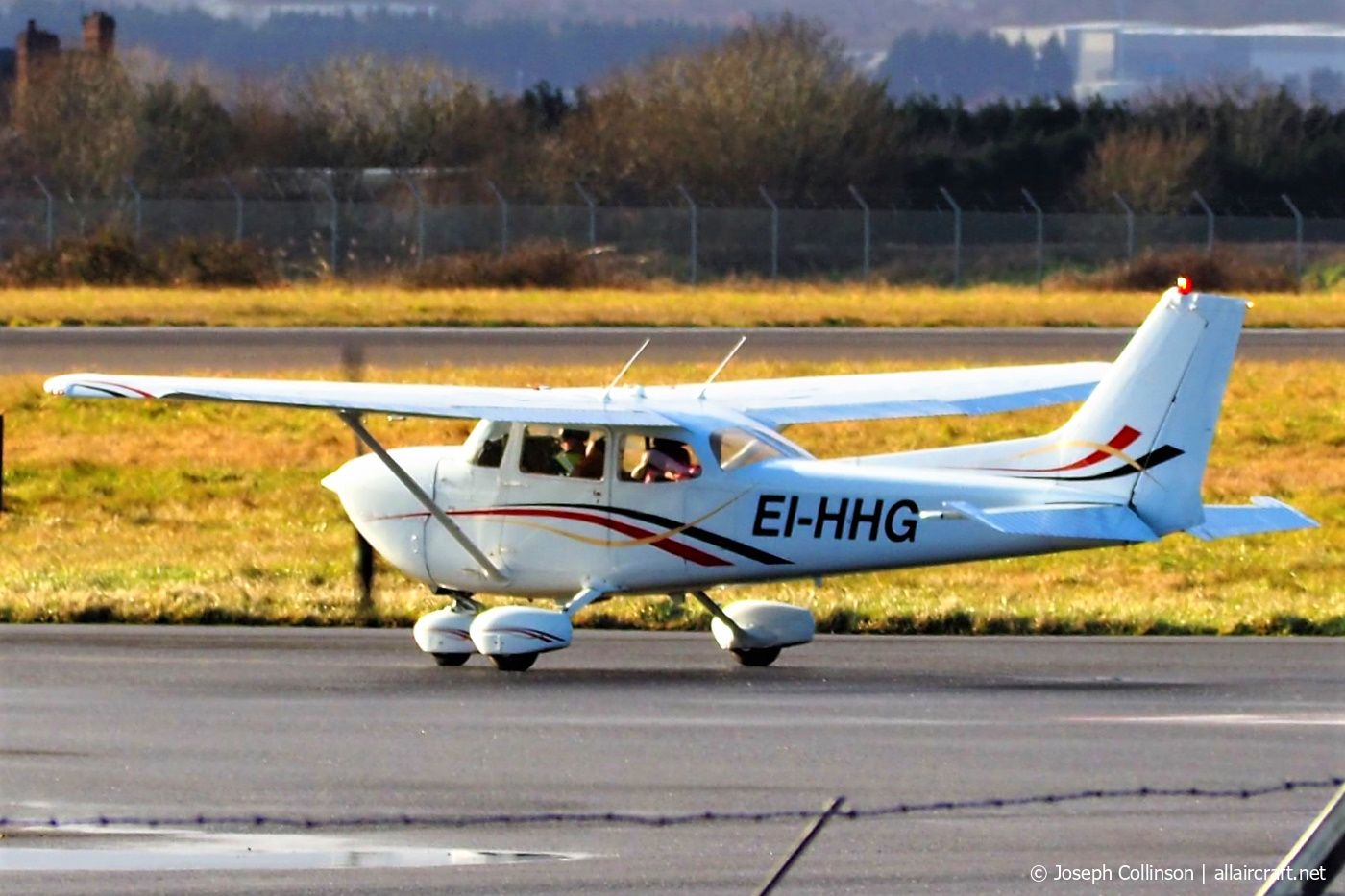 EI-HHG (0615) 1977 Reims-Cessna FR172K Hawk XP