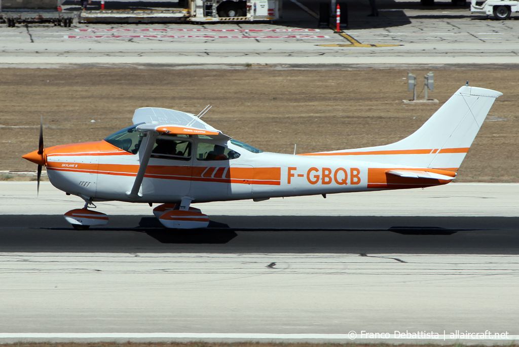 F-GBQB (0104) Reims-Cessna F182Q Skylane