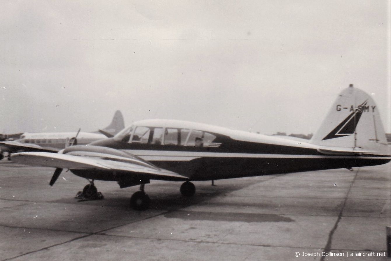 G Asmy 23 32 1962 Piper Pa 23 160 Apache Aviation Photos Global Plane Spotter
