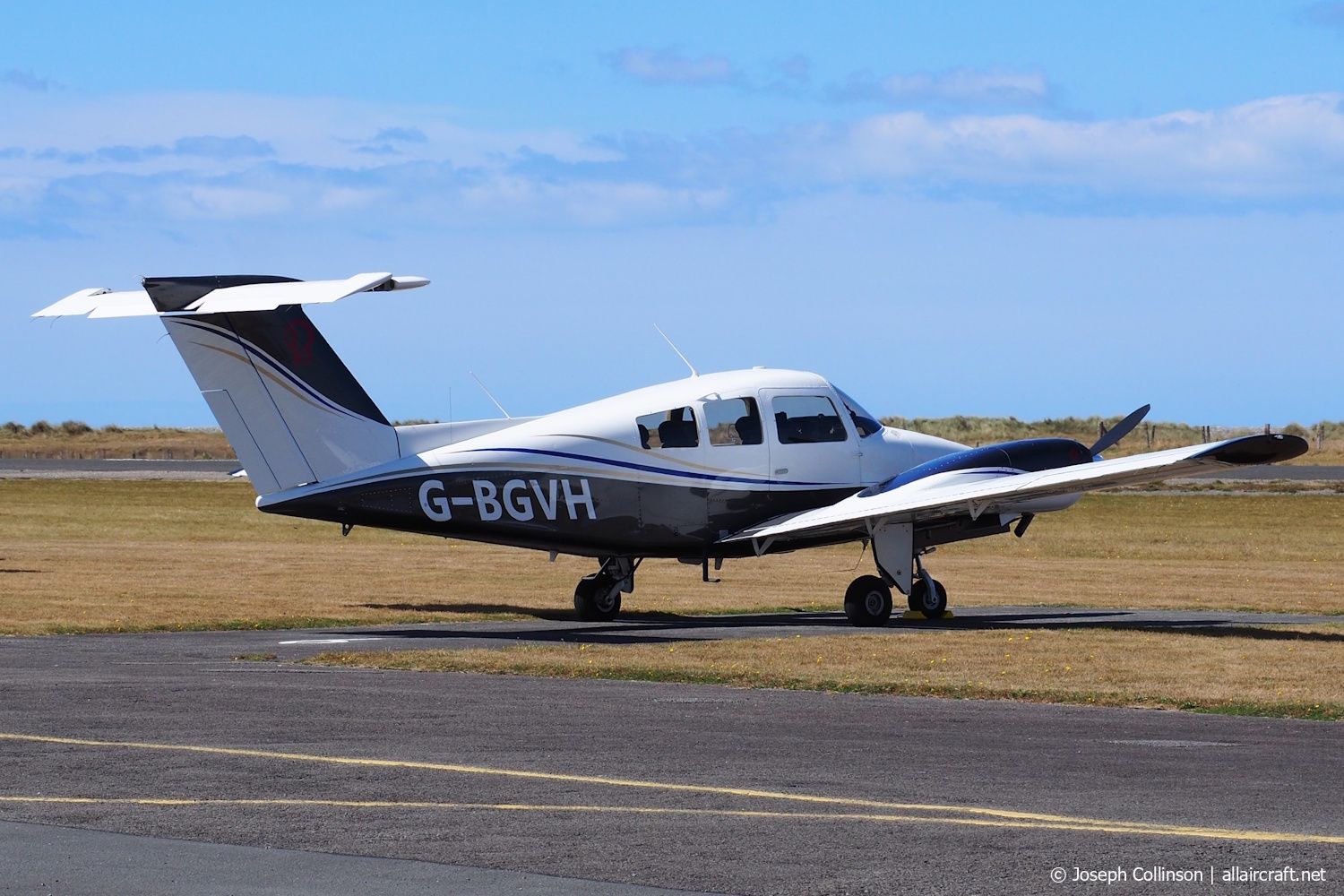G-BGVH (ME-260) 1979 Beechcraft 76 Duchess
