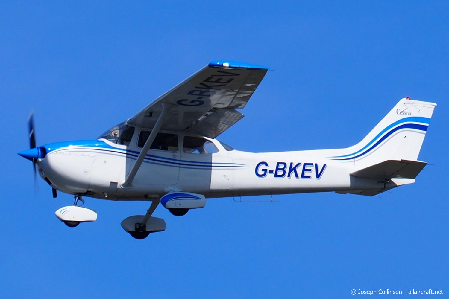 G-BKEV (2713) 1978 Cessna F172M Skyhawk