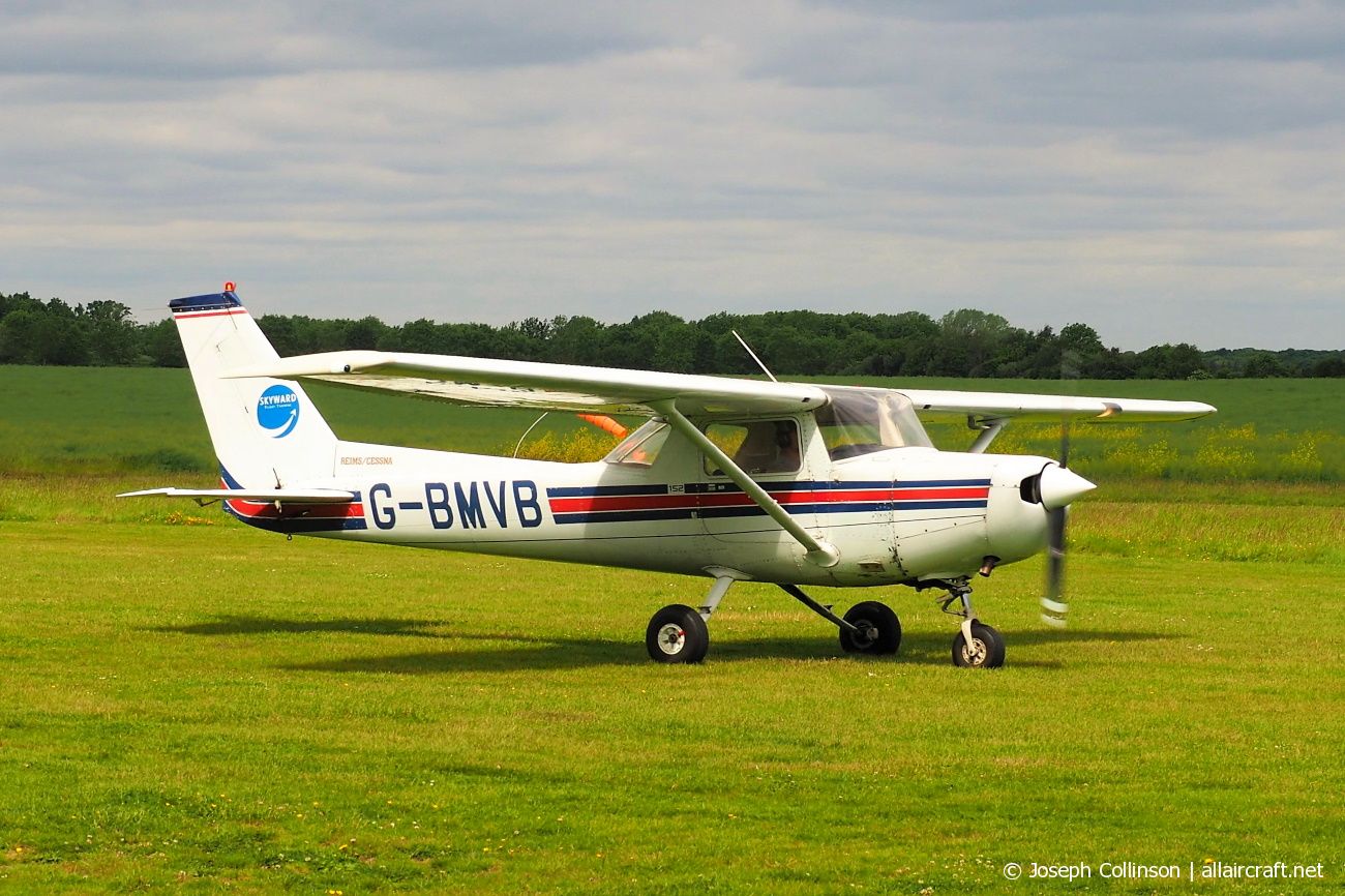 G-BMVB (F1521974) 1987 Reims-Cessna F152