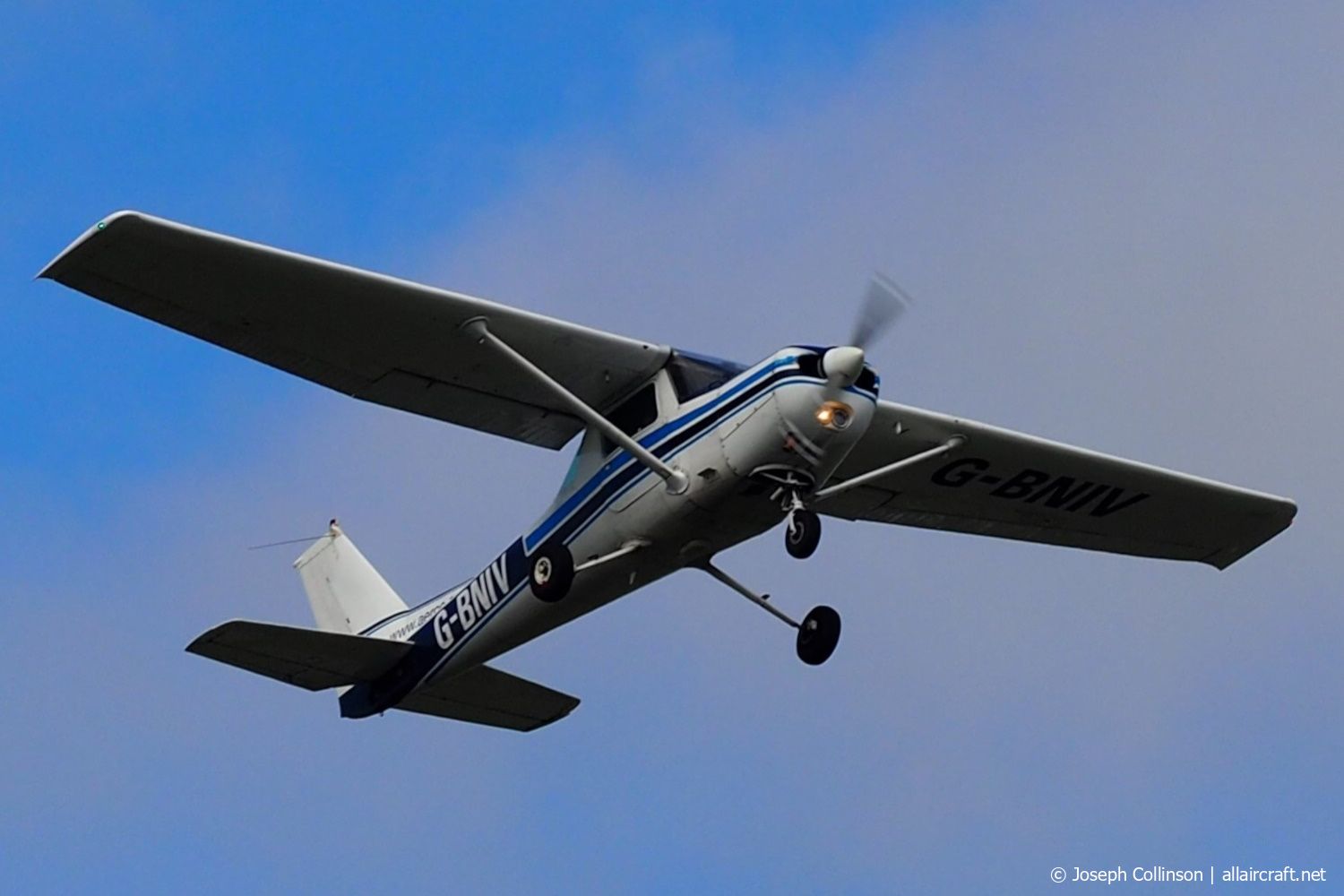 G-BNIV (152-84866) 1981 Cessna 152
