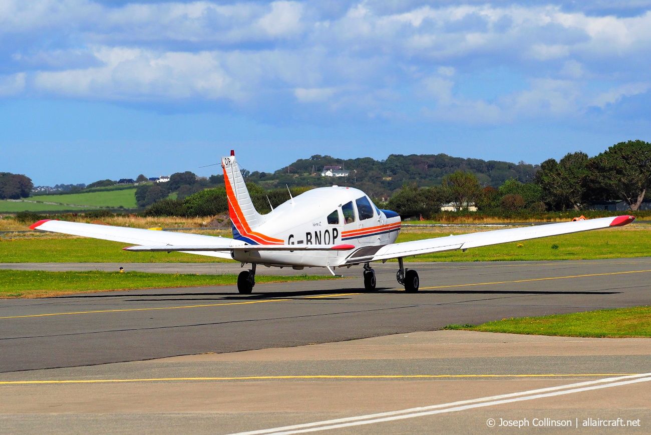 G-BNOP (28-16027) 1987 Piper PA-28-161 Warrior II