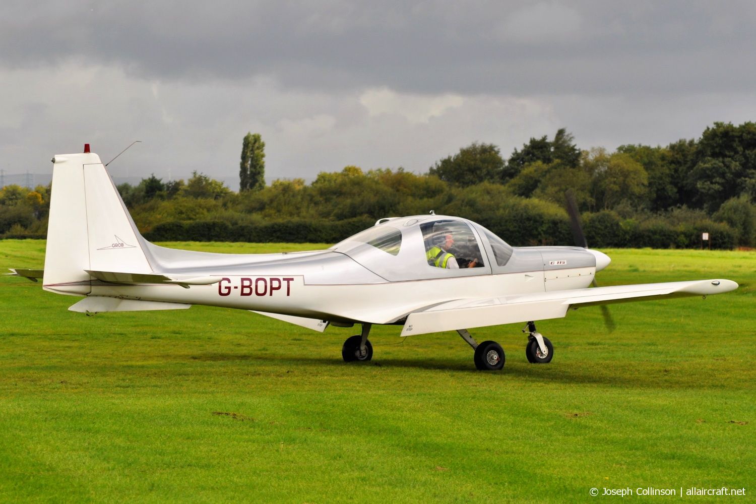 G-BOPT (8046) 1988 Grob G-115