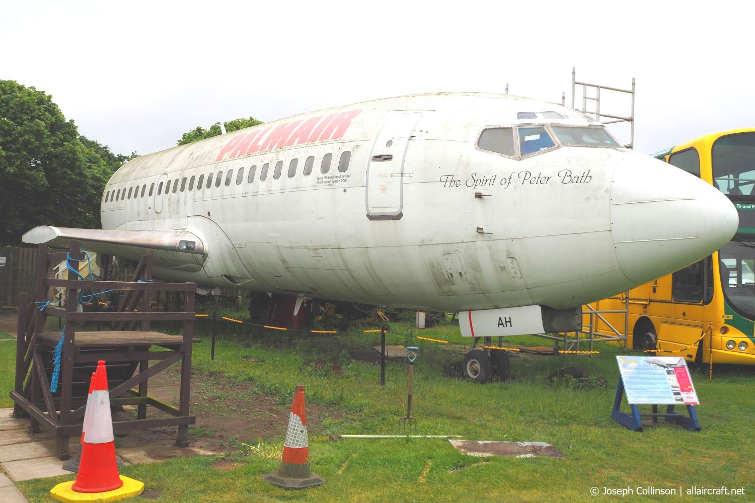 G-CEAH 821135) 1975 Boeing 737-229 Adv