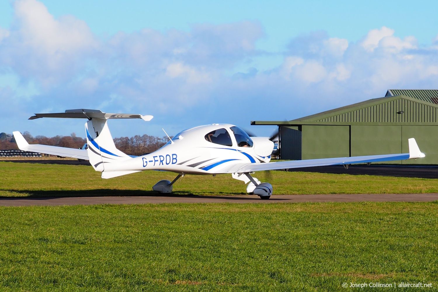 G-FROB 2022 Diamond DA-40NG Diamond Star