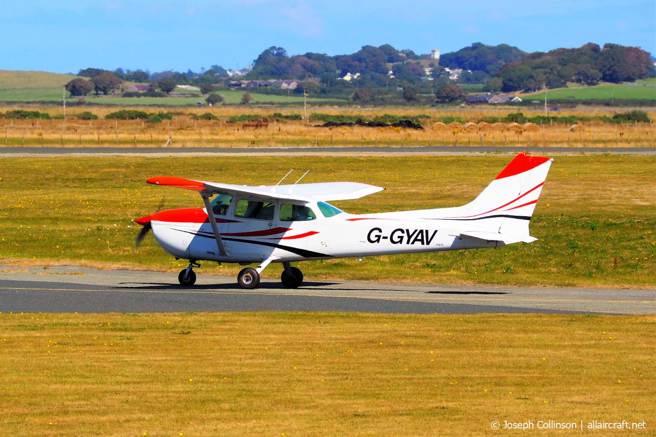 G-GYAV (172-71362) 1979 Cessna 172N