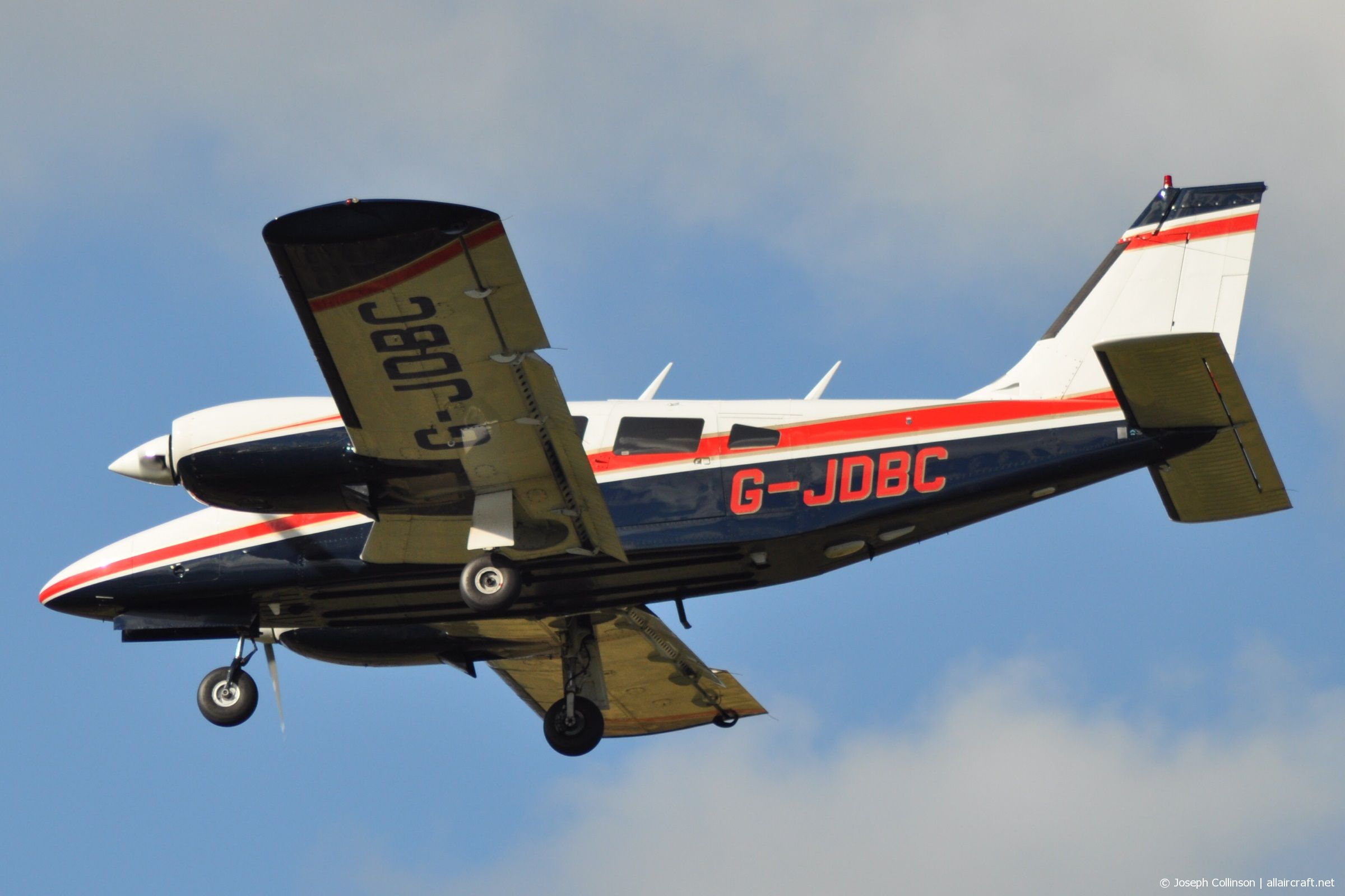 G-JDBC (34-7570150) 1975 Piper PA-34-200T Seneca II